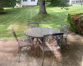 Outdoor metal set
