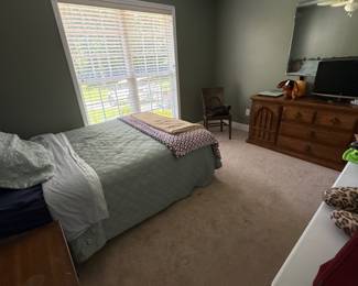 5 pc Full size bedroom suite