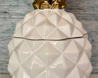 Pineapple Canister