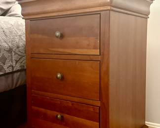 (2) Stanley Furniture Nightstands