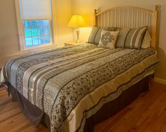 Queen Bed