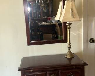 Queen Anne style lowboy 