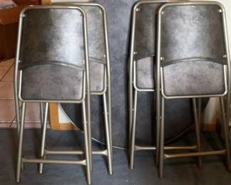 Durham Folding Table And Chairs