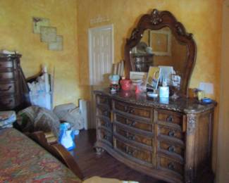 king bedroom suite with ladies mirrored dresser
