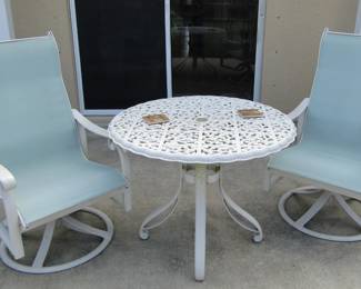 heavy cast aluminum round patio table & chair set