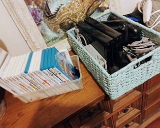 Wii games and game boxes