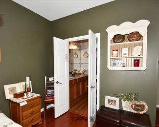 285Bedroom A
