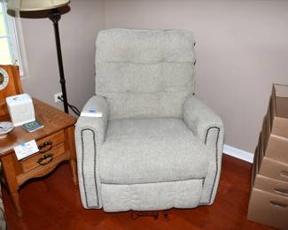 098Family Room