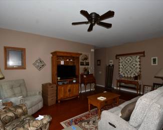 039Family Room