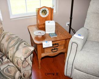 097Family Room