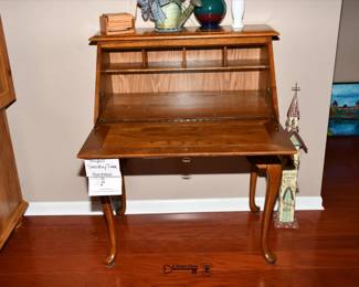 071Family Room