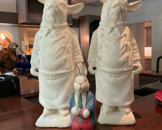 Ceramic chef pig decor