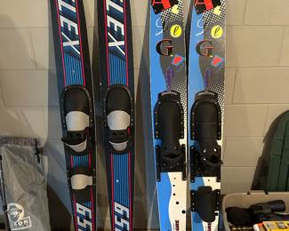 Water skis