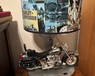 Harley lamp with nightlight setting