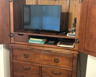 Cabinet/ TV