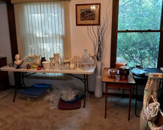 Various small collectibles
