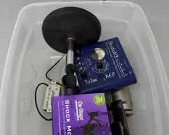 044 Mics More