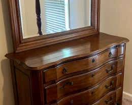 306 Vtg Dresser Mirror