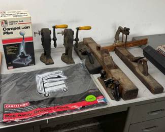 013 Car Guy or Gal Carpenter Kits