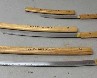 011 Wooden Katana Set