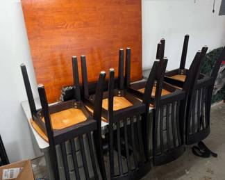 409 Contemporary Dining Table Set