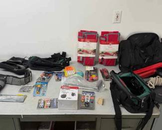 031 Storage And Brand New Tools
