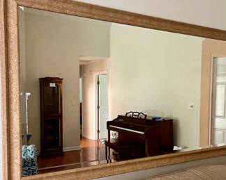211 Sofa Mirror