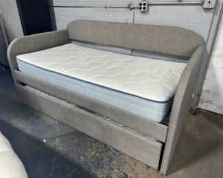 Trundle Day Bed Orlando Estate Auction