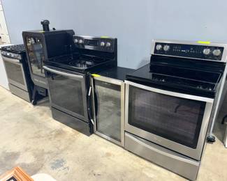 Chest Freezer, Stoves, Pit Boss Smoker and Wine Coolers Orlando Estate Auction