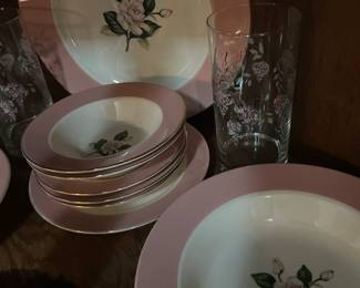 Dish w white rose and pink trim 