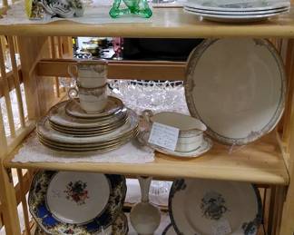 Fine china and assorted pieces