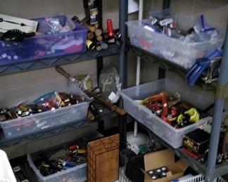 Many tools and useful items.