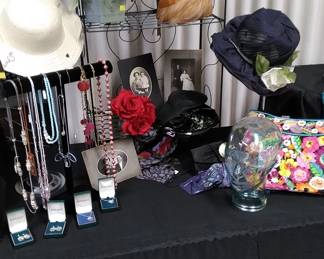 More fashion items just for you!