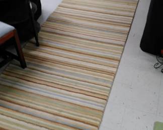 Multi-color runner (approx. 3.5' x 20')