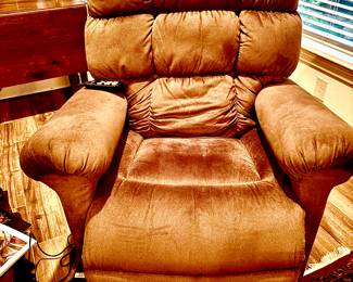 Lift chair by Golden Technolgies