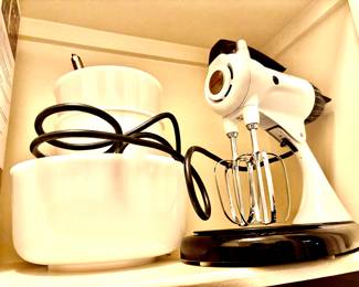 Kitchen appliances