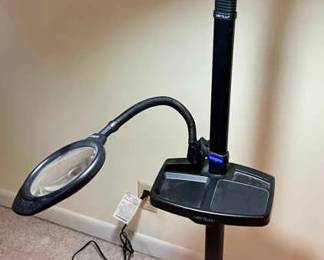069-BR2: Verilux Crafter’s Floor Lamp