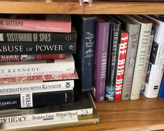 074-DEN: Books: American History & People