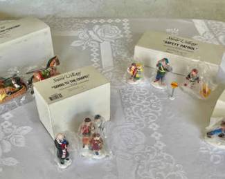 027-LR: A Quartet of Department 56 Snow Village Accessories