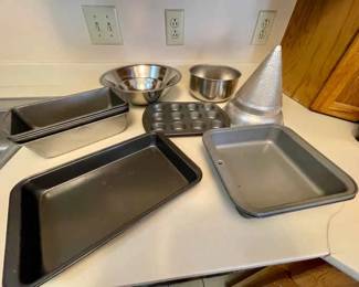 048-KIT: Bakeware Assortment