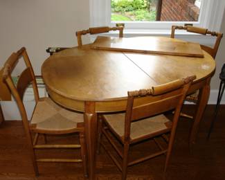 kitchen table and chairs