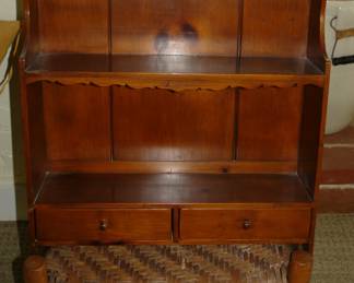 Wall shelf