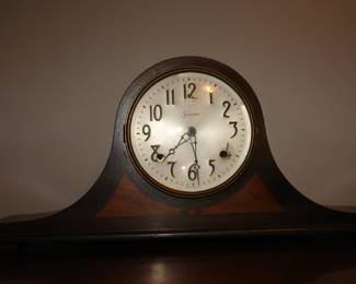mantle clock