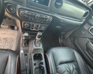 2022 Meticulously Modified Jeep Gladiator