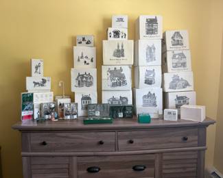 DEPT. 56 CHRISTMAS HOUSES