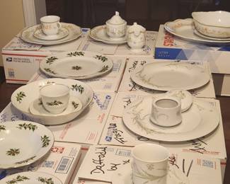 Sets of China 