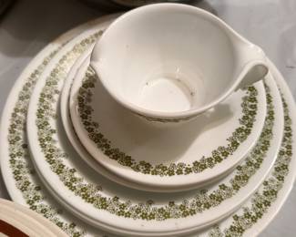 Corelle dish set