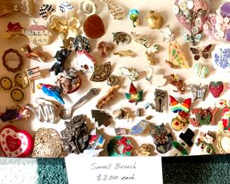 Lots of Jewelry