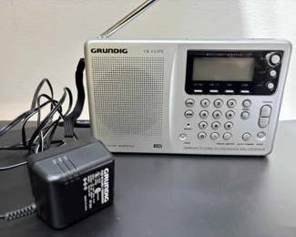 Grundig Yacht Boy Radio YB400PE