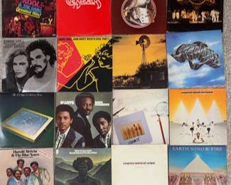 16 Vinyl Albums Featuring featuring RB and Soul